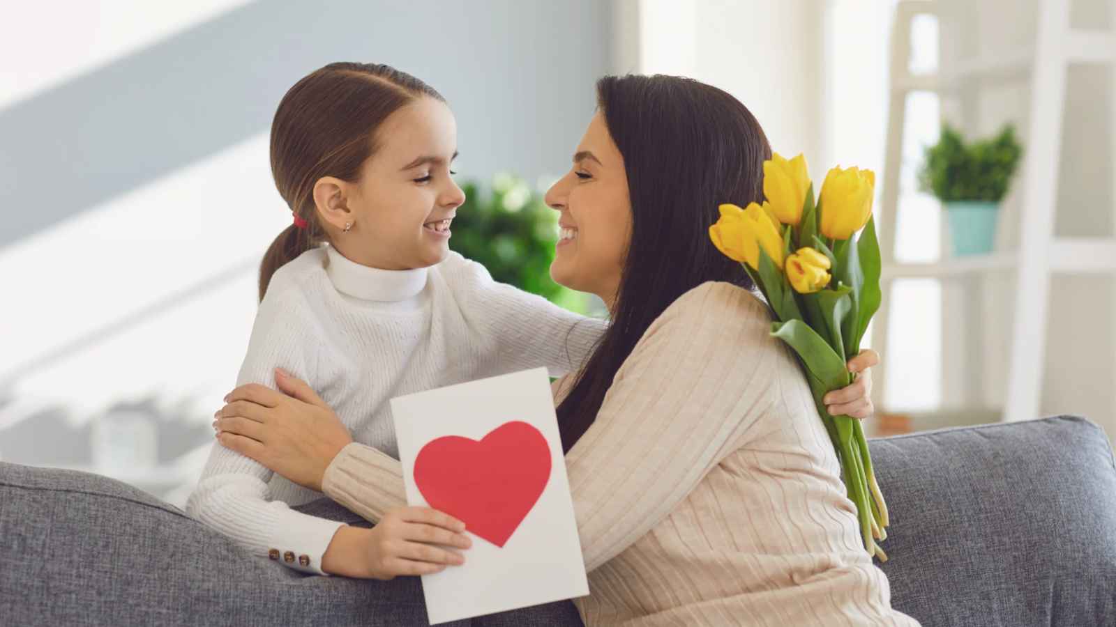 Mother's Day Mexico 2023 Date, History, Facts about Motherhood