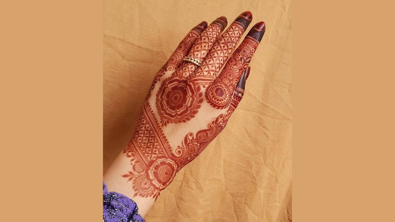 Full hands Mehendi Design
