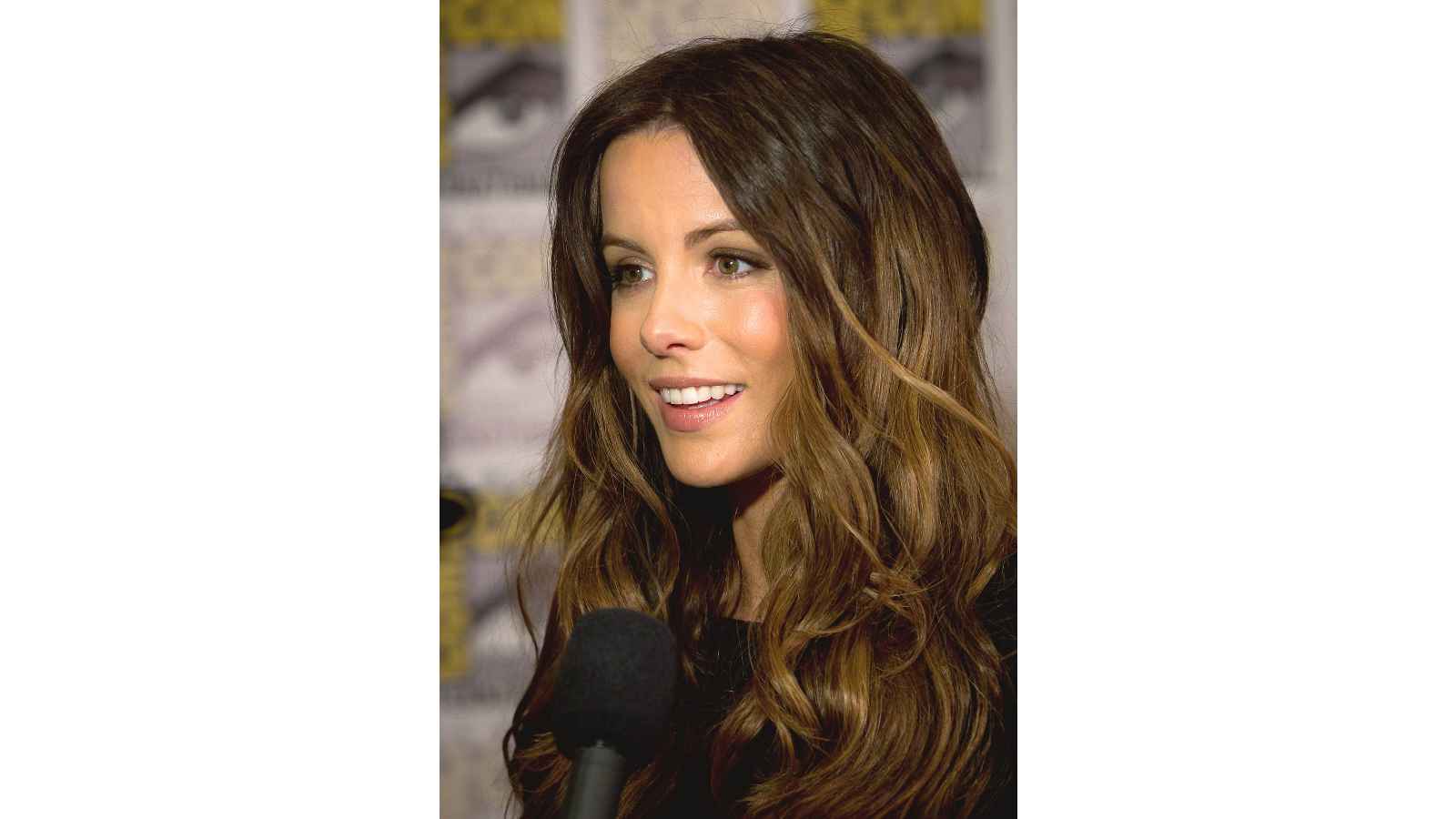 Kate Beckinsale Biography: Age, Height, Birthday, Family, Net Worth