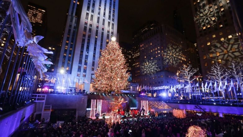 Rockefeller Center Christmas Tree Lighting 2023: Date, History and 5 ...